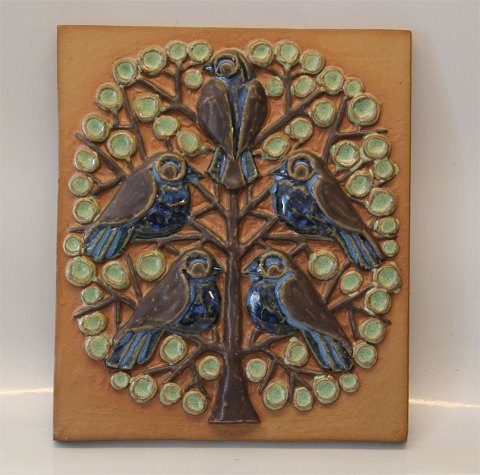 Michael Andersen & Son Art Pottery from Bornholm Relief with birds 31.5 x 26.5 
cm Mariane Starck