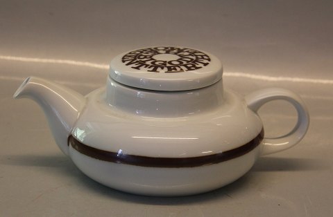 Teapot B&G Porcelain
B&G 653 White Tea Pot with brown letters decoration  20 x 8 cm