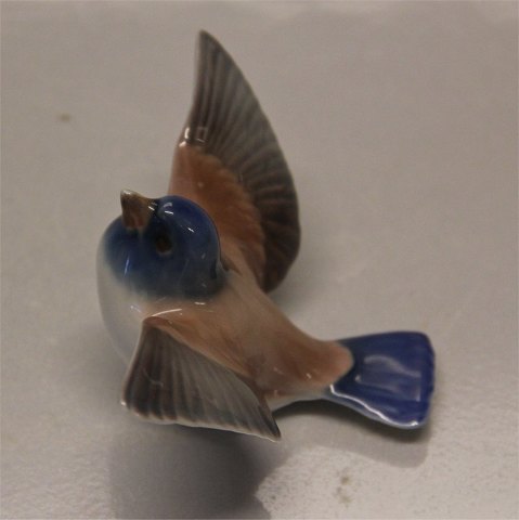 Royal Copenhagen figurine 481 RC Titmouse spread wings 5.5 x 10 cm B&G 2481 