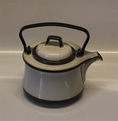 B&G TEMA Stoneware tableware 656 Tea pot 1.6 l / 3 pints
