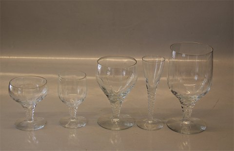 Minerva Glass Stemware