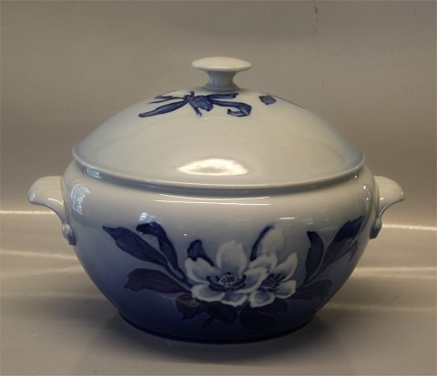 B&G porcelain Blue Christmas Rose 003 Large tureen 4 l (666)
