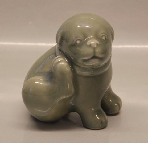 B&G Art Pottery B&G H 649 Dog - celadon glaze 13.5 cm Bruun