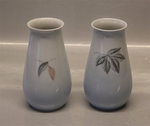 B&G Blue Faling Leaves porcelain 201 Vase 14 cm (678)	
