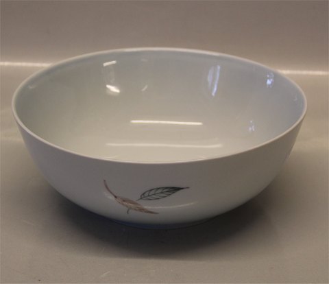 B&G Blue Faling Leaves porcelain 044 Bowl, round (medium) 8 x 21,5 cm (312)
