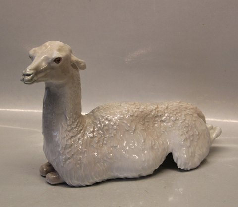 B&G Animal Figurine B&G 1585 Llama 18.5 x 28 cm Design Anne Marie Carl Nielsen 
