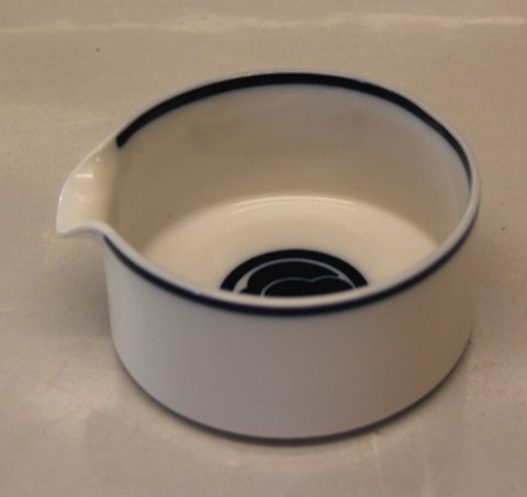 Royal Copenhagen Blue Indigo porcelain 14913 Small gravy pitcher 5.5 x 12.5 cm
