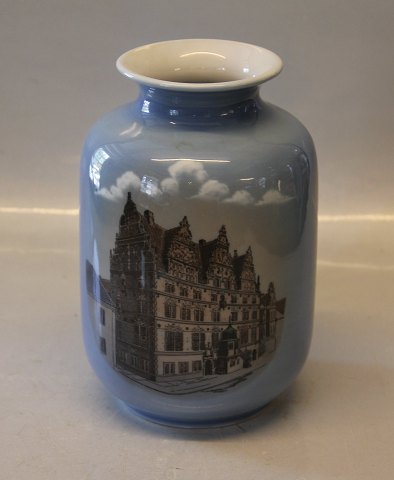 Bing & Grøndahl B&G 1303-5463 Vase Jens Bangs Stenhus Aalborg 17.5 cm