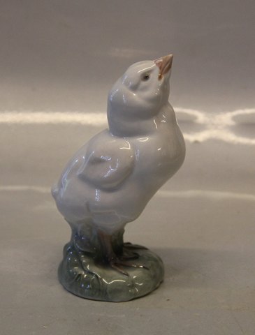 Figurines décoratives poule et coq gris, blanc, rouge 10,2  cm x 7 cm H12,7 cm 2 pièces-68220