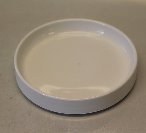 Hvidpot 6201 Tray (333) White Pot Royal Copenhagen Porcelain  Design Grethe 
Meyer