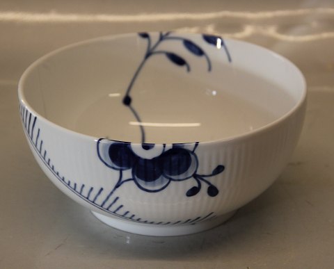 Blue Fluted MEGA Danish Porcelain 456-1 Bowl 110 cl. 8.5 x 18 cm (1016894)