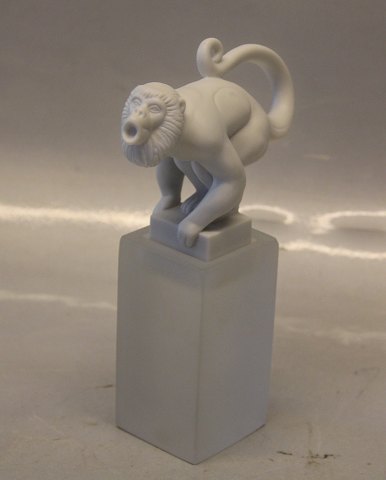 Royal Copenhagen figurine 1-249-072 RC Howler Monkey, white 18 cm Pia Langelund 
(1249072)