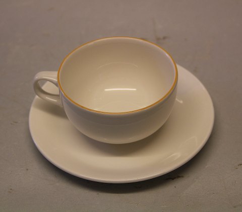 3042 Cup with handle 5 x 8 cm (069) Royal Copenhagen faience Yellow  - 4 ALL 
Seasons