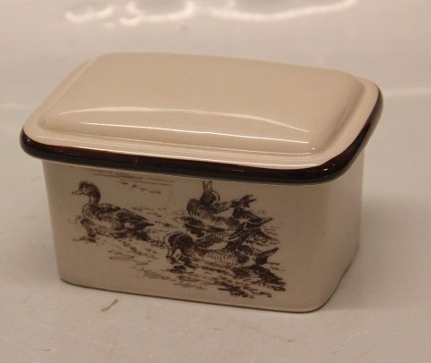 B&G Trend Stoneware tableware 582 Butter box with lid 8.5 x 13 x 10 cm

