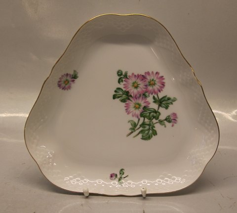 Chrysanthemum Okseøje B&G porcelæn 040 Trekantet fad 25 cm (354)
