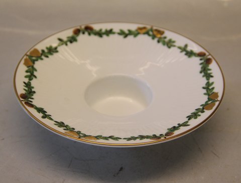 948 Candlestick 4 x 15.5 cm Candle size 5 cm (2503948) Star Fluted Christmas 
Royal Copenhagen 
