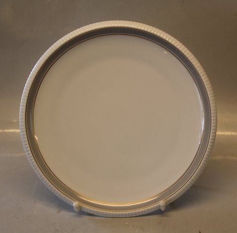 025 Dinner plate 24 cm (325) Norma B&G White with grey and gold rim form 674
