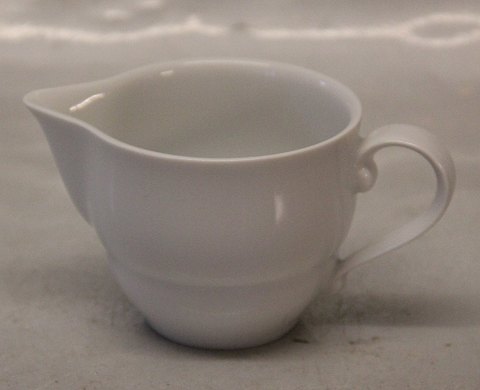 394 Large creamer 1.6 dl Royal Copenhagen  White  Smooth Magnolia