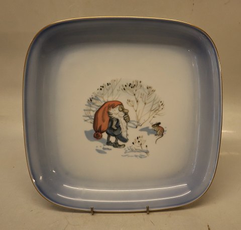 B&G 304 Dish with pixie and mouse 24 cm  Wiberg "Tomten" B&G Christmas Pattern
