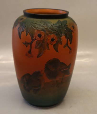 468 XX Vase med to Gråspurve 22 cm Axel Sørensen 1929 P. Ipsens Enke