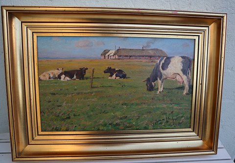 Gunnar Bundgaard Maleri: Olie på lærred Græssende køer ved gård i Vendsyssel 43 
x 62 inklusiv ramme
