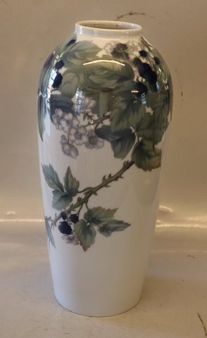 Bing & Grøndahl B&G 6187-14 Stor Brombær Vase 35 cm Signeret AP