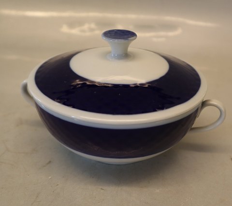 Blue 247 Bouillon cup without lid 8.5 x 16 cm / 3 dl (481) Blue & White sup cup 
with lid B&G Porcelain
