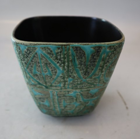 RC Faience 712-3213 Bowl 11.5 x 11.5 cm green Nils Thorsson, Baca, Aluminia 
Aluminia 
