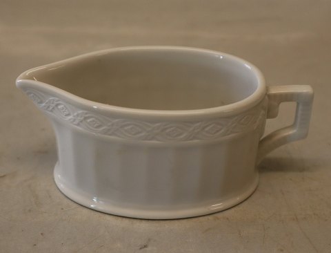 11562 Small creamer 4.4 x 10.2 cm Royal Copenhagen White Fan Dinnerware