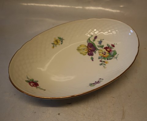 039 Oval cake dish 24 cm B&G Saxon Flower Creme porcelain