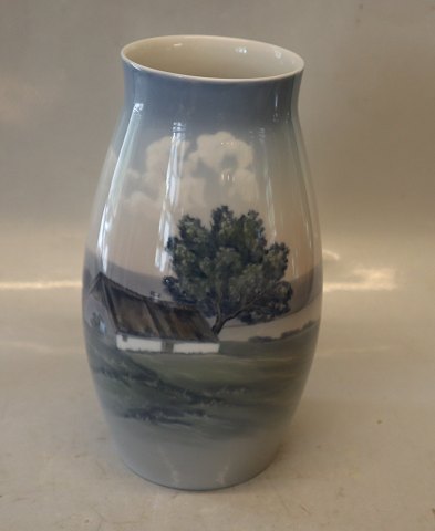 B&G 8790-247 Vase Landskape with farm house 22 cm B&G Porcelain