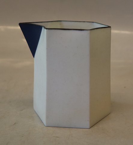 Angular pitcher 8.5 x 8.8 cm  blue decoration Signered Bodil Manz: