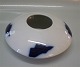 Royal Copenhagen 
RC Vase or bowl Design Lin Utzon ca 6,5 x 19 cm blue decoration