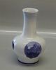 Royal Copenhagen 
RC Collectible Vase 1917 "Rundskuedagen" 16 cm