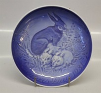 Bing and Grondahl Mother's Day Plate 1981 Hare and Young 