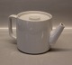 White Pot  6306 Tea pot 1.4 liter / 13 x 22 cm med låg  6222.1 (127) Design 
Grethe Meyer Royal Copenhagen Porcelain
