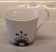 Black Fluted MEGA Danish Porcelain 093-1 Cup high handle 9 cm 25 cl (1017460) 
Black Mega