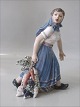 Dahl Jensen 1301 Garden Girl with vegetables (DJ) 21 cm