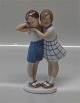 B&G 2182 Girl conforting boy 18,5 cm Claire Weiss CW
