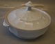 Palace 8535-1536 Round Covered dish 15 x 25 cm (172-173) red & grey lines 
Angular Royal Copenhagen Tableware (Palads)
