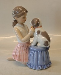 Child figurines Royal ...