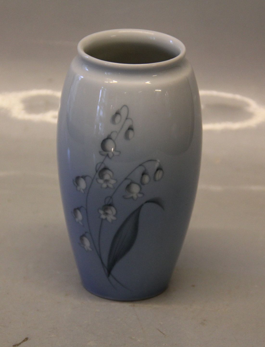 Klosterkælderen B&G B&G 157-5254 Lilly Vase 13.3 cm Convalla - B&G Porcelain B&G 157-5254 Vase 13.3 cm Convalla